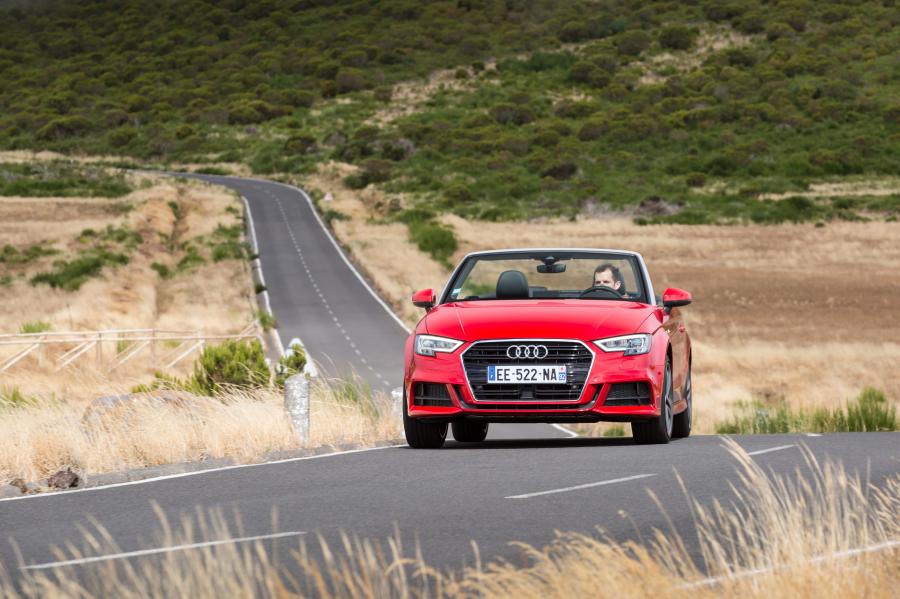  Audi A3 Cabriolet 2.0 TDI S-Line (8V) 2016 года  (WW) (фото 6 из 10)
